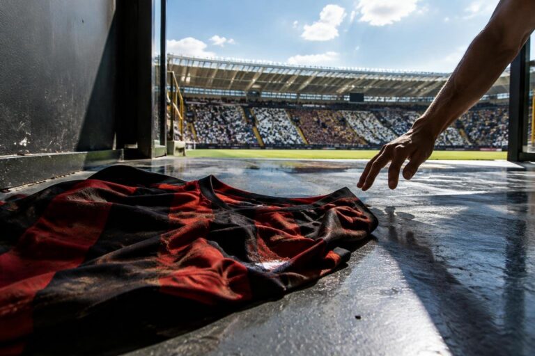 Udinese crolla: Milan conquista tre punti con vittoria per 2-0