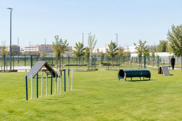 Policía captura al responsable de los envenenamientos de perros en Sevilla Este