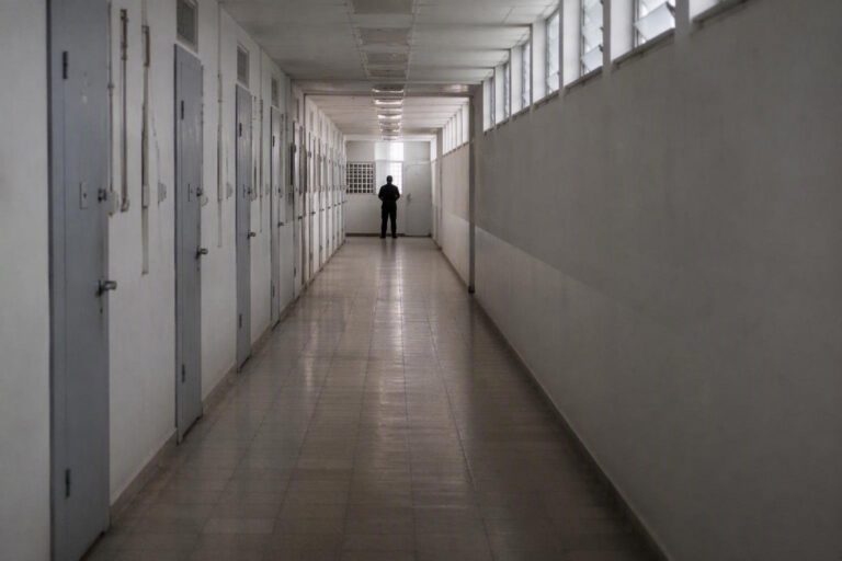 Siulp e COISP denunciano gravi carenze al CPR di Palazzo San Gervasio