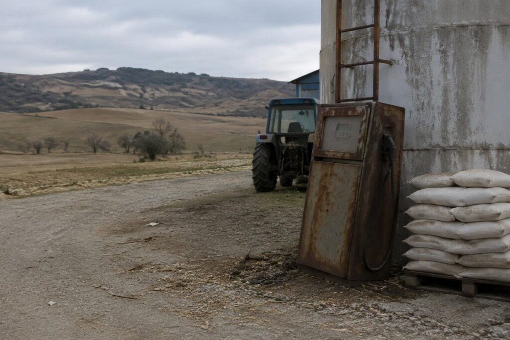 Basilicata: governo e agricoltori cercano soluzioni al carburante