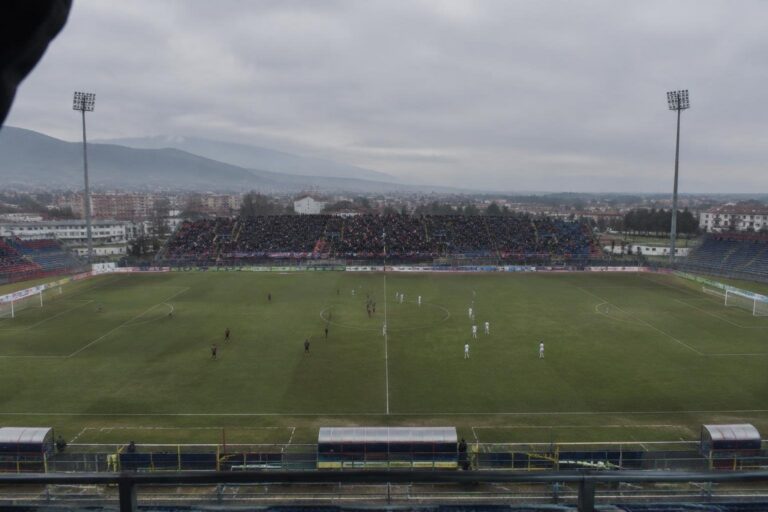 Guarda in diretta Cosenza-Altamura su Sky sport e NOW