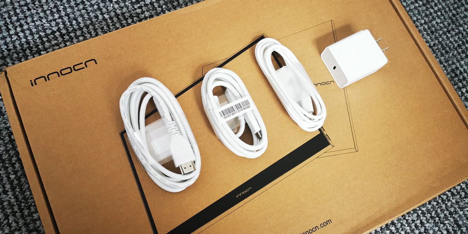 Il monitor portatile OLED Innocn 15k1f è il display perfetto in movimento?