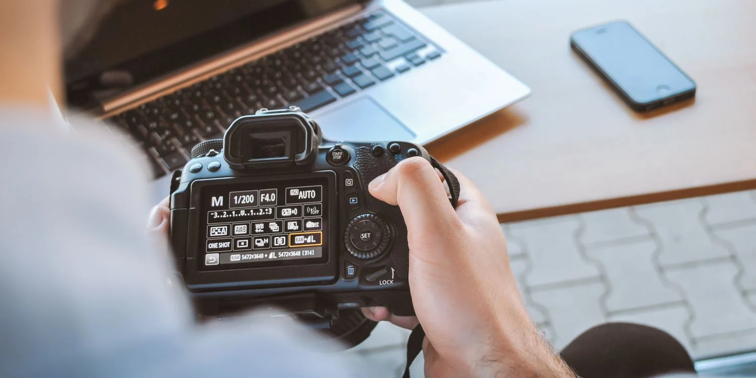I 7 modi migliori per condividere file di foto con i clienti