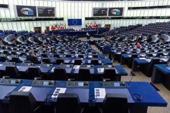 Dazi Usa, Ue: “No contromisure fino a 1 agosto, ancora nessuna chiamata tra von der Leyen e Trump”