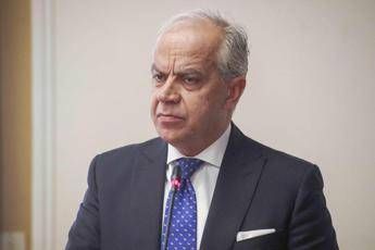 Morti per il taser, Piantedosi: “Non si strumentalizzi il cordoglio”