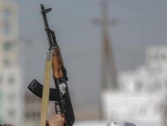 Houthi: “Israele si prepari a un’estate calda”