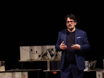 apocalypse ai una nuova era per il business raccontata da giandomenico santamaria 2