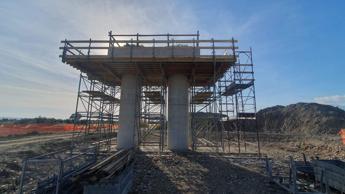 doka italia i sistemi di casseratura doka per il cantiere della strada dei tre mari jonica 2
