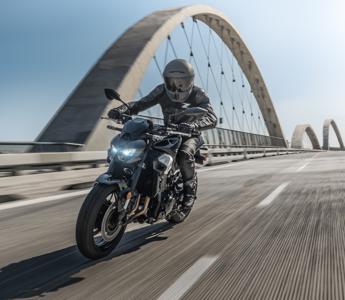 kawasaki presenta la nuova z900 2