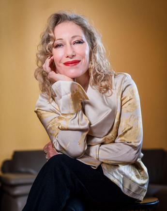 traggo ispirazione da ogni momento di vita il successo della scrittrice stefania lucchetti 2