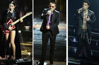 sanremo 2025 joan thiele misteriosa e moda barbiecore pagelle look terza serata 2