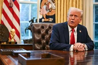 Ucraina, la proposta di Trump: “Aiuti a Kiev in cambio di terre rare”