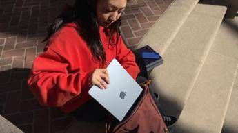 apple rinnova macbook air con m4 e la nuova colorazione celeste 2