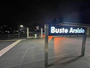 Picchiata e violentata a 14 anni da ragazzo conosciuto sui social: arrestato 21enne