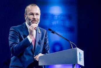Ppe, Weber rieletto presidente con 89% voti