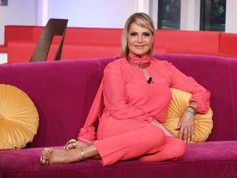 Simona Ventura, 60 anni all’insegna di “crederci sempre, arrendersi mai”