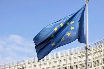 Ue risponde a Trump, arrivano i controdazi al 25% in attesa di negoziare
