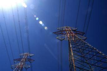 Arera, in Italia ripresa consumi e produzioni elettrici, +2,3% e +3,2% in 2024