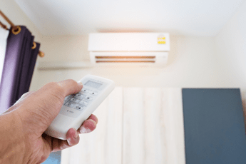 Caldo e condizionatori, 5 consigli per contenere costi in bolletta fino al 40%