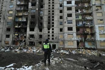 Massaccio attacco russo sull’Ucraina, droni e missili anche su Kiev: almeno 4 morti