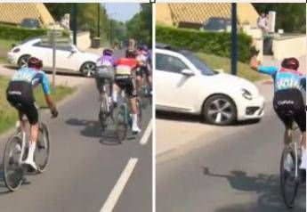 Paura al Giro del Delfinato, auto rischia di investire i ciclisti – Video