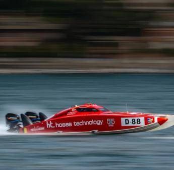 Trani si accende con l’offshore, in arrivo la “Formula 1 del mare”