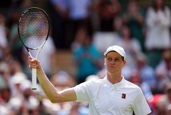 Diretta Sinner-Djokovic, oggi semifinale a Wimbledon live