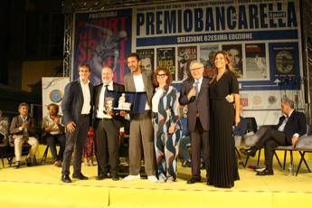 Gianluigi Buffon trionfa al Premio Bancarella Sport 2025