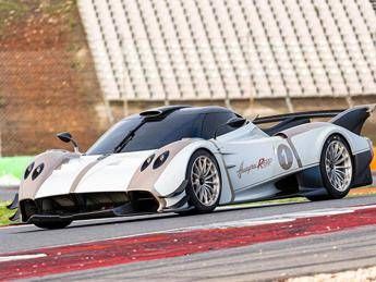 Pagani incanta Goodwood 2025 con le sue hypercar più esclusive