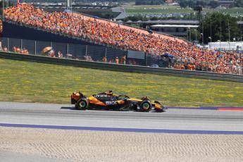 Piastri, super pole sprint a Spa. Leclerc quarto, male Hamilton
