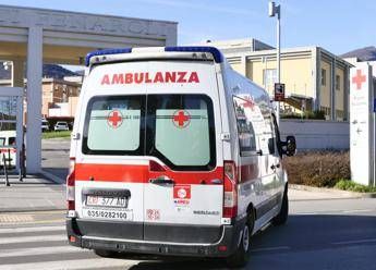 Quindicenne muore schiacciata da un masso sul Piave, si era arrampicata per una foto