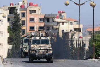 Siria, raid di Israele nella regione di Latakia. Ameno 350 morti a Sweida da inizio scontri
