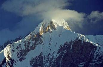 Kirghizistan, tragedia sul Pik Pobeda: “Morto alpinista italiano”