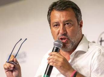 Salvini: “Governo non manderà soldati italiani a morire in Ucraina o in Russia”