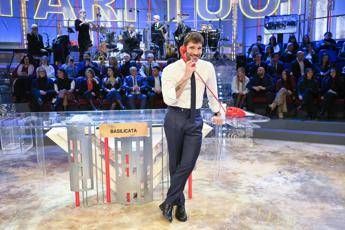 De Martino torna stasera con ‘Affari Tuoi’, il nuovo regolamento