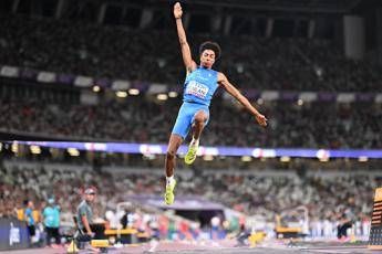 Furlani, volo d’oro ai Mondiali atletica: trionfo nel salto in lungo
