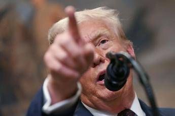 Groenlandia, Trump insiste: “Ne abbiamo bisogno”. La replica: “Adesso basta”