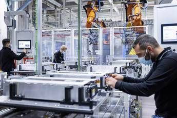Allarme Acea, imminente stop produzione per blocco Cina forniture chip