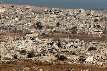 Israele: “Consegnati resti di due ostaggi”. Netanyahu: “Se forze straniere non disarmano Hamas, lo faremo noi”