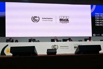 cop30 adottato accordo sul clima senza piano per combustibili fossili 2