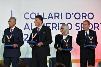 lucia aleotti riceve il collare doro al merito sportivo del coni 2
