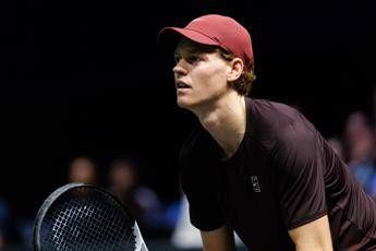 Sinner – Auger-Aliassime, oggi finale a Parigi: orario, precedenti e dove vederla