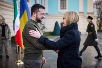 ucraina meloni sente zelensky sostegno a piano usa presto invio forniture 2