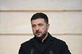 ucraina il sondaggio e le elezioni per zelensky solo 20 di voti 2