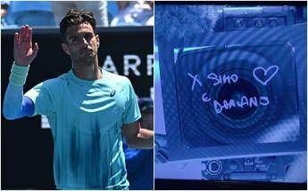 Australian Open, la commovente dedica di Musetti a coach Tartarini: “Per Simone e Damiano”
