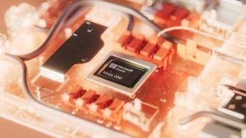 microsoft maia 200 il nuovo chip per linferenza ai a 3nm 2