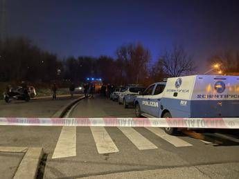 milano 28enne morto in una sparatoria con la polizia pistola contro agenti 2