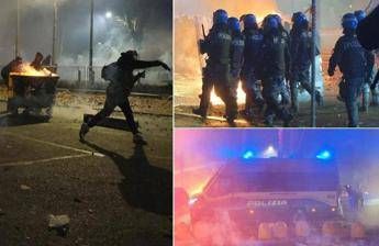 scontri a corteo per askatasuna un arrestato inorridito da aggressione a poliziotto 2