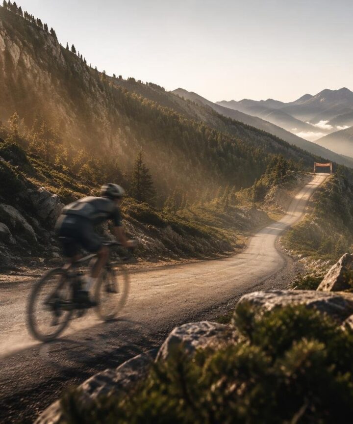 Tadej Pogacar batte il record di Pantani al Tour de France 2026