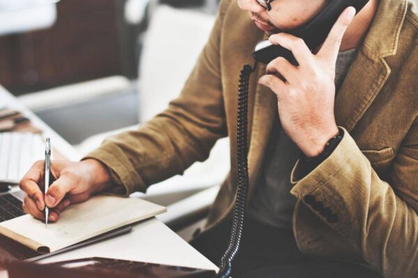 Lavoro, effetto lunedì: per aziende italiane +28% chiamate rispetto agli altri giorni della settimana